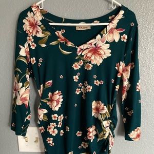 Full moon maternity top medium